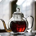 Черный чай Черный чай считается сильно ферментированным, его ферментация, т. е. процесс окисления листьев и сока, достигает 45 - 50%, отчего настой приобретает красновато-коричневый интенсивный ...